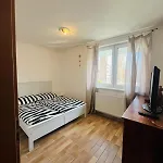 Apartment Nivy Con Posto Auto Pressburg